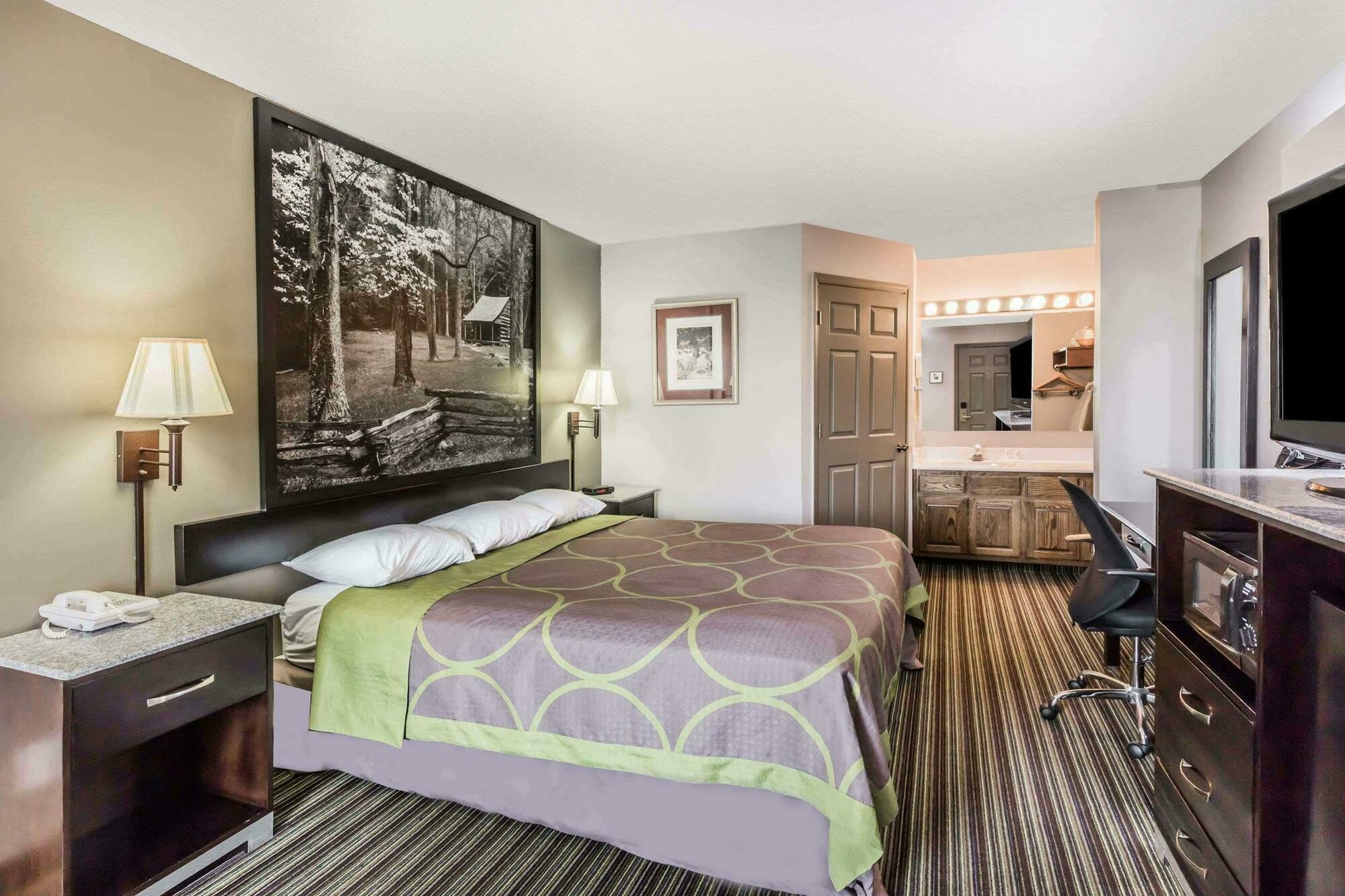 Super 8 By Wyndham Clinton Hotel Buitenkant foto